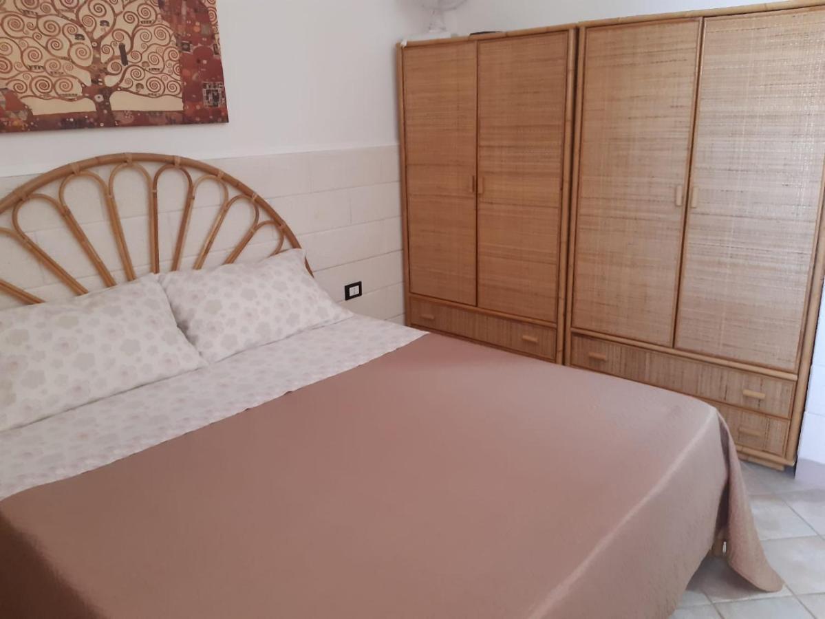 Casa Vacanza Rita مارينا دي بيسكولوس المظهر الخارجي الصورة