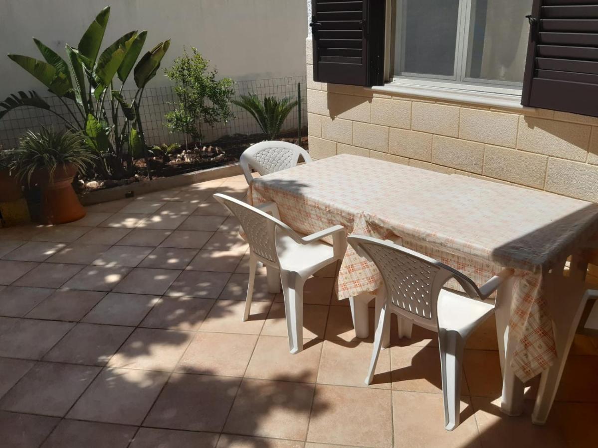 Casa Vacanza Rita مارينا دي بيسكولوس المظهر الخارجي الصورة