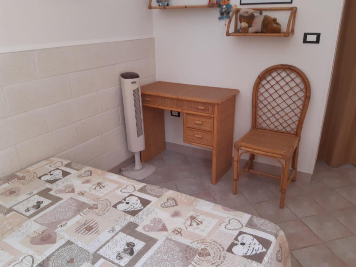 Casa Vacanza Rita مارينا دي بيسكولوس المظهر الخارجي الصورة