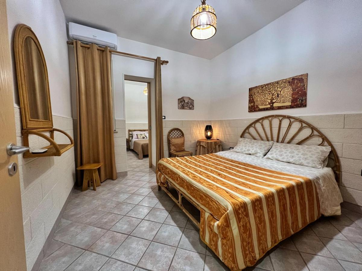 Casa Vacanza Rita مارينا دي بيسكولوس المظهر الخارجي الصورة