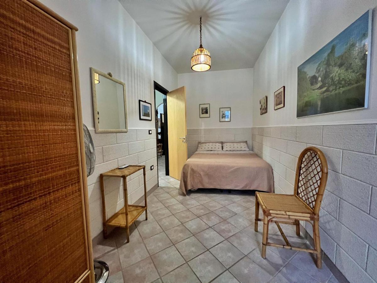 Casa Vacanza Rita مارينا دي بيسكولوس المظهر الخارجي الصورة