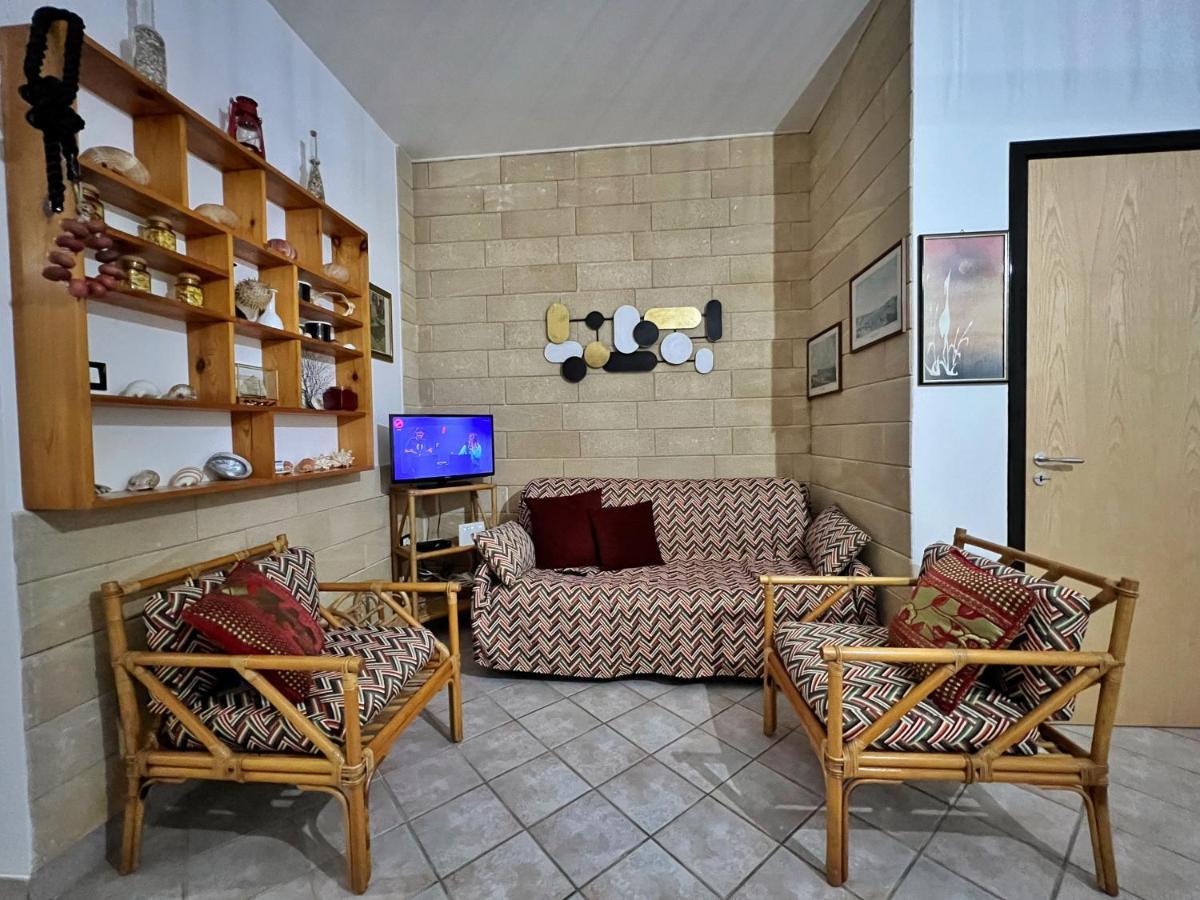 Casa Vacanza Rita مارينا دي بيسكولوس المظهر الخارجي الصورة